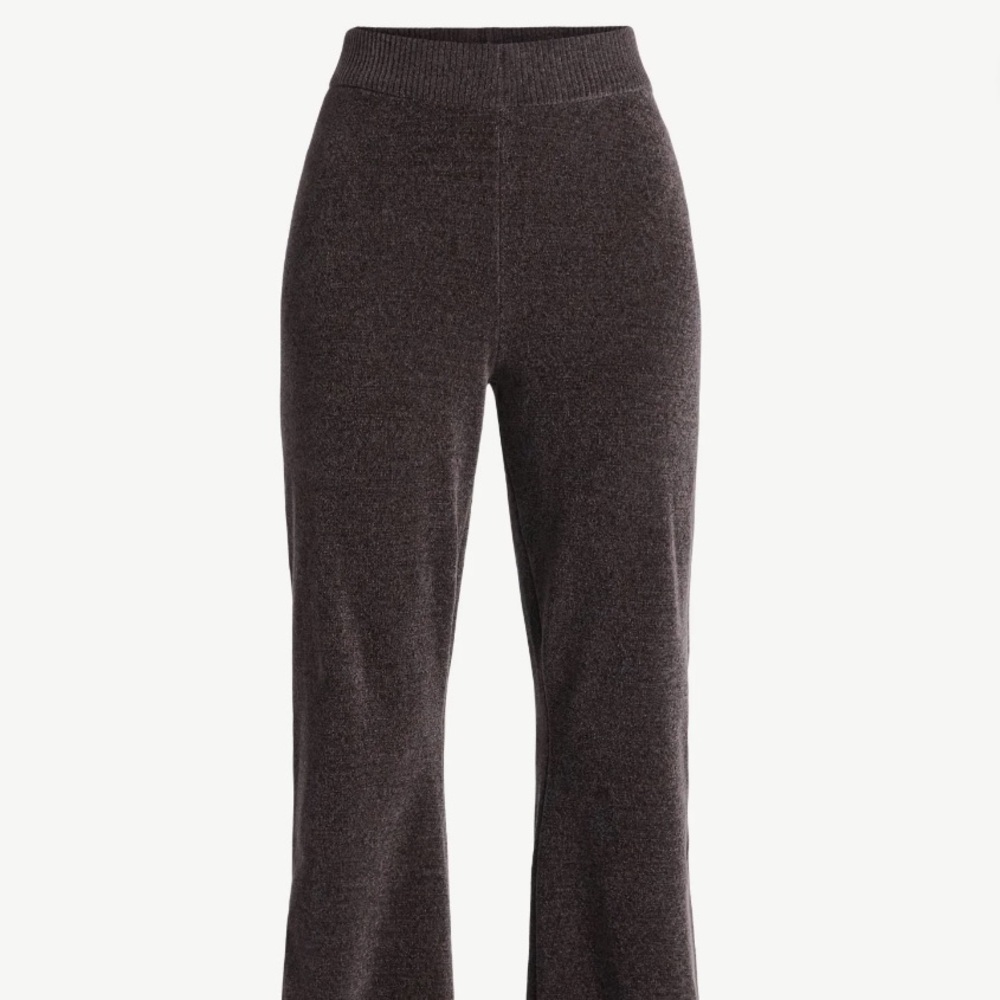 No Boundaries Women’s Chenille Flare Pants